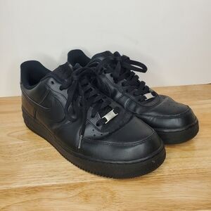 Nike Air Force 1 Low Shoes Mens Size 11 Triple Black Leather Sneakers CW2288-001